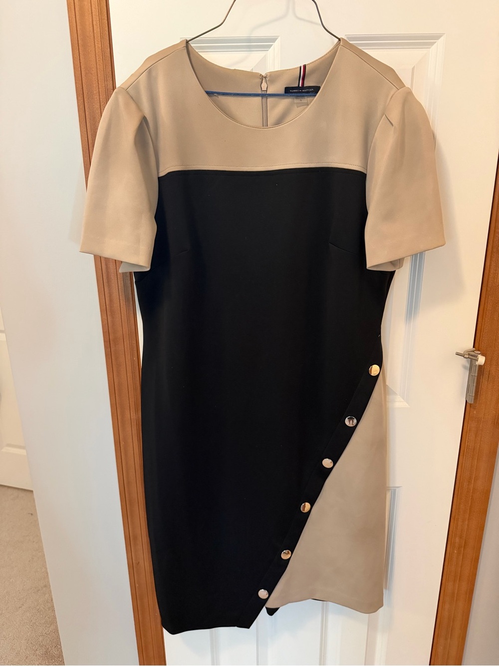 Two-Tone Navy and Beige Sheath Dress with Buttons by Tommy Hilfiger - size 16